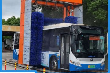 公交車(chē)站洗車(chē)機(jī)多少錢(qián)一臺(tái)[隆茂鑫晟]