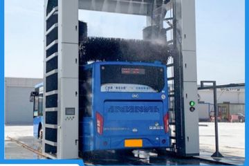 大巴車(chē)全自動(dòng)洗車(chē)機(jī)傷車(chē)漆嗎[隆茂鑫晟]